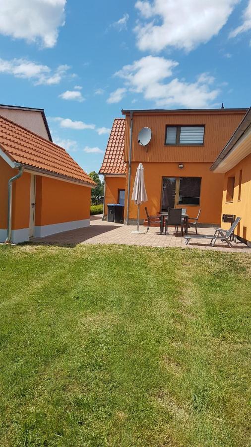 Janos-Ferienwohnung Фридрихсбрун Екстериор снимка