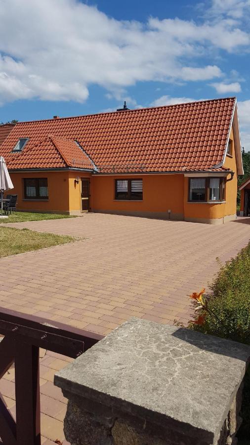 Janos-Ferienwohnung Фридрихсбрун Екстериор снимка